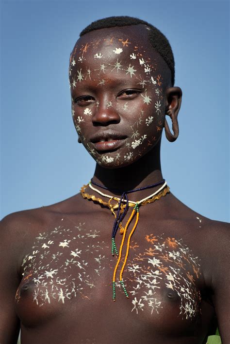 african tribe woman nude